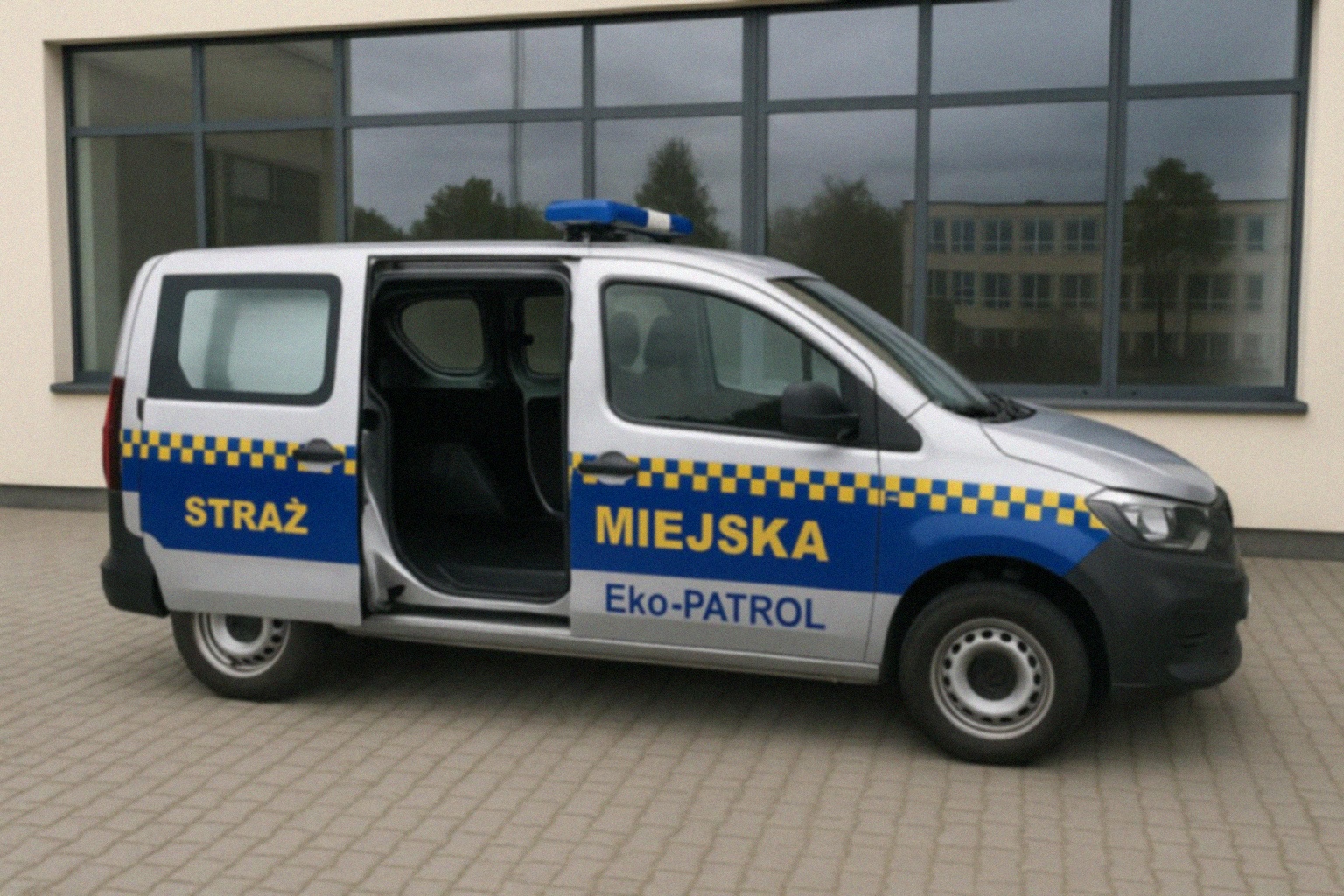 Nielegalna jazda kierowcy na ul. Bytomskiej w Gliwicach